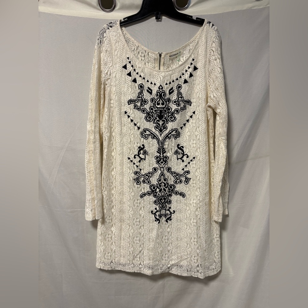 Gentle Fawn Lace and Embroidered LS Dress Size Large - Picture 2 of 5